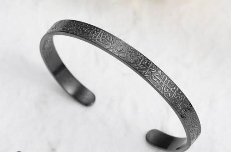 رف أحذية على شكل X